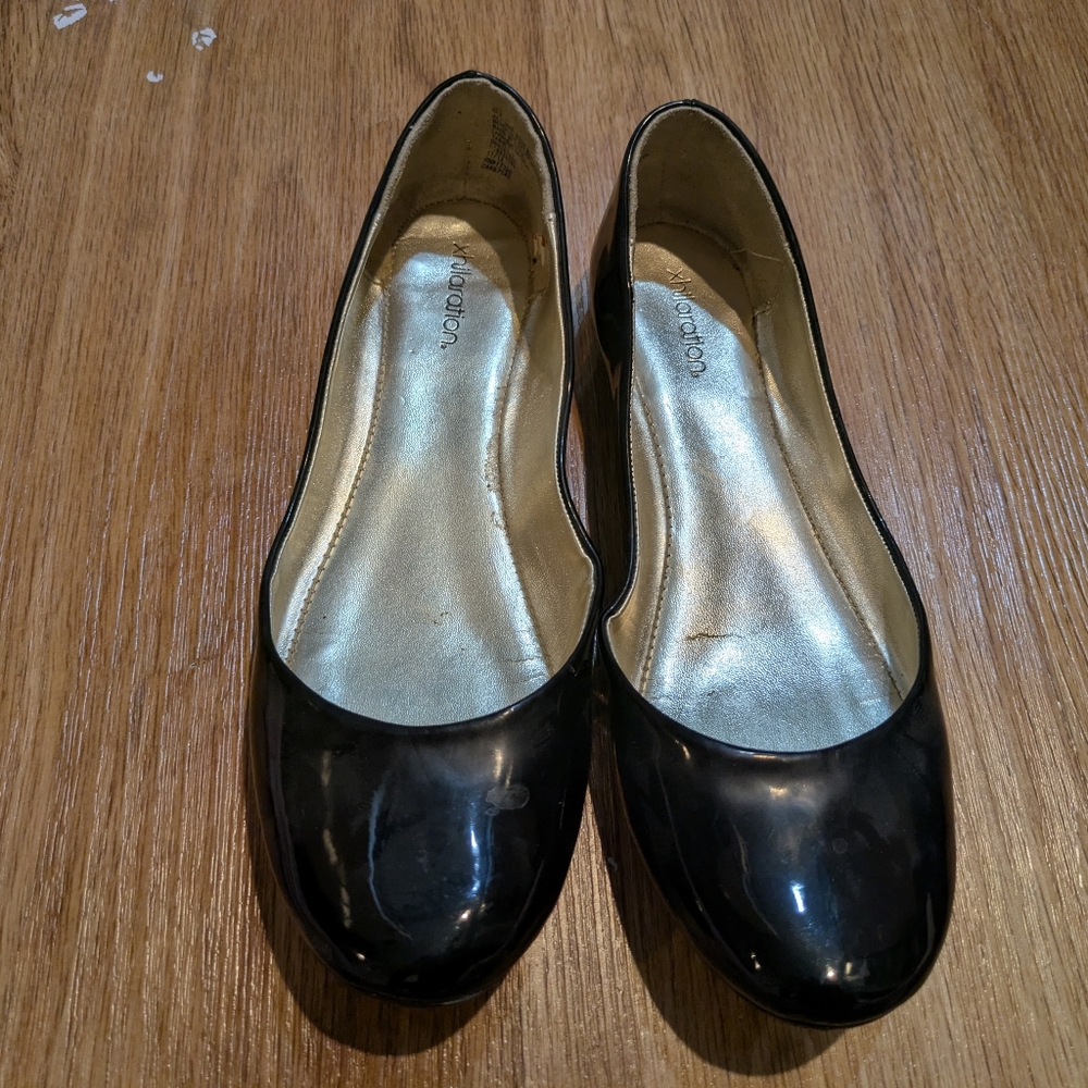 Xhilaration Black Flats